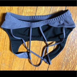 Onzie Flow Sports Bra